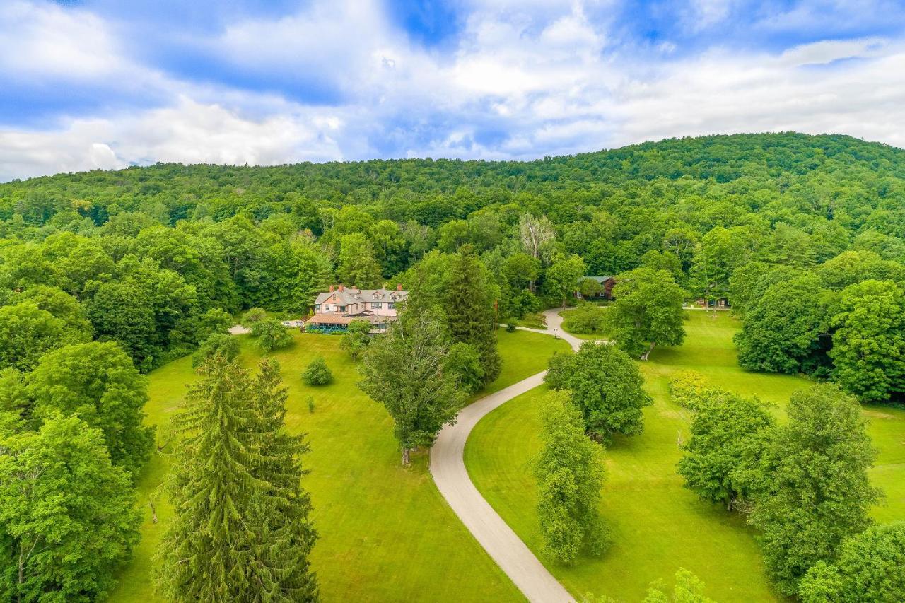 Apple Tree Inn Lenox Εξωτερικό φωτογραφία