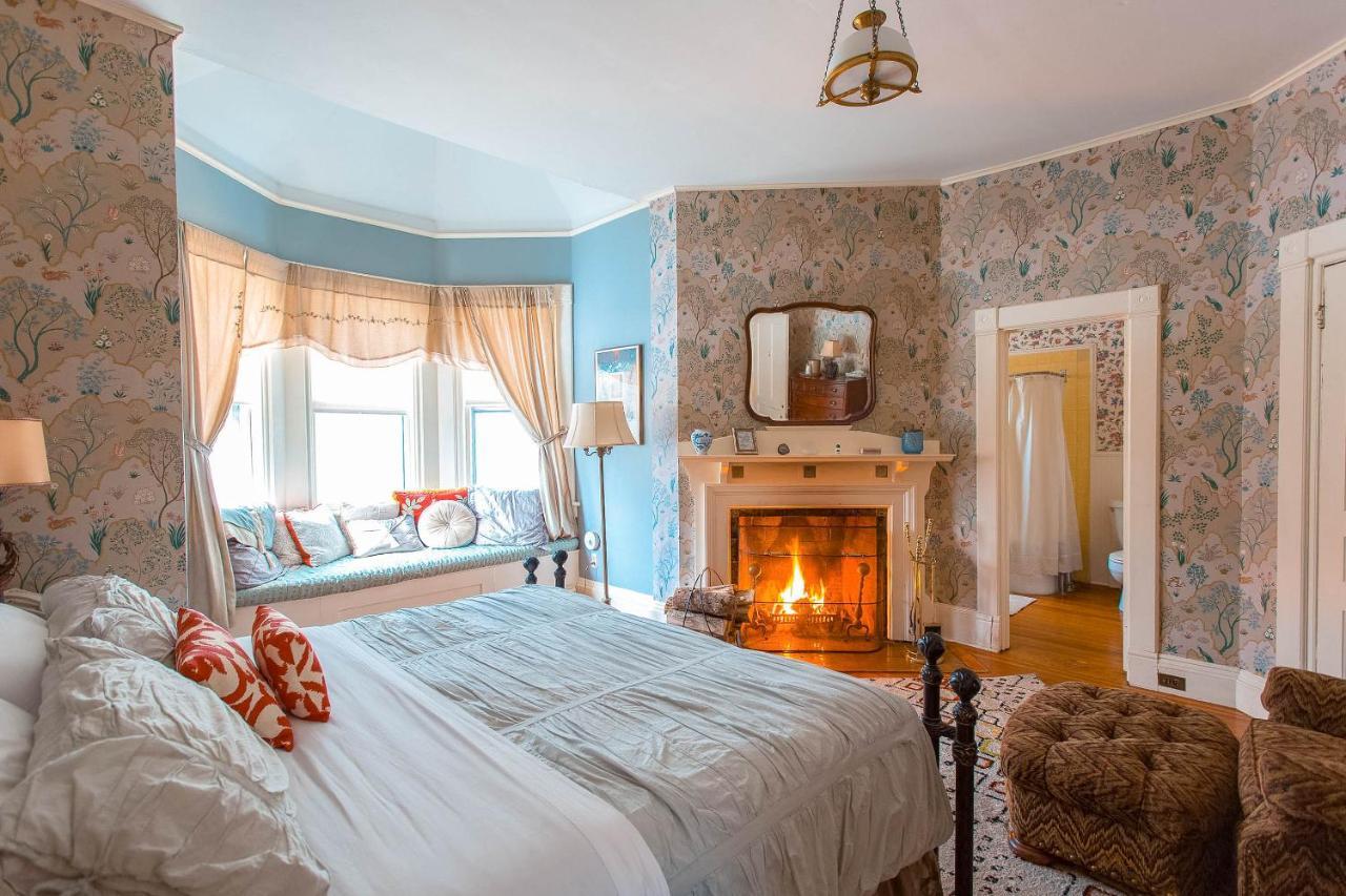 Apple Tree Inn Lenox Εξωτερικό φωτογραφία