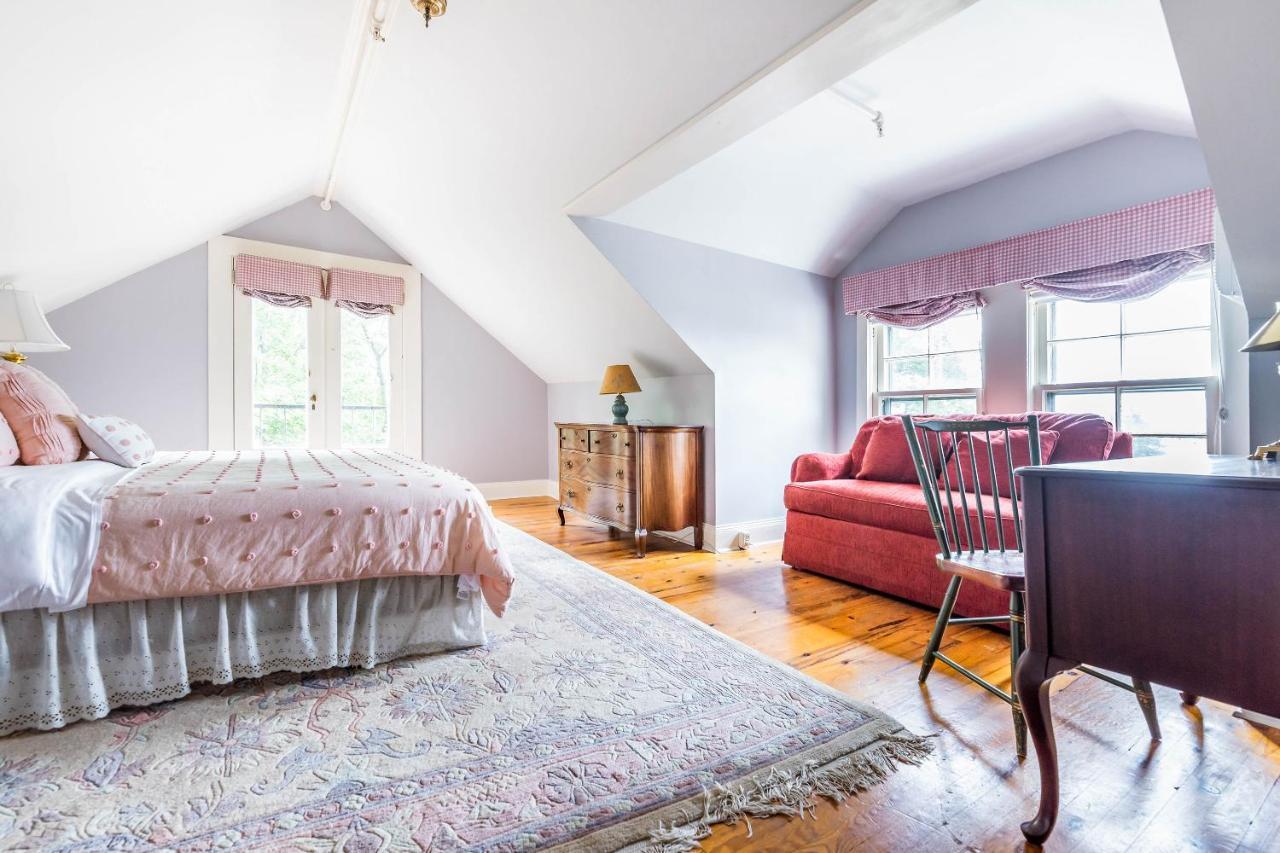 Apple Tree Inn Lenox Εξωτερικό φωτογραφία