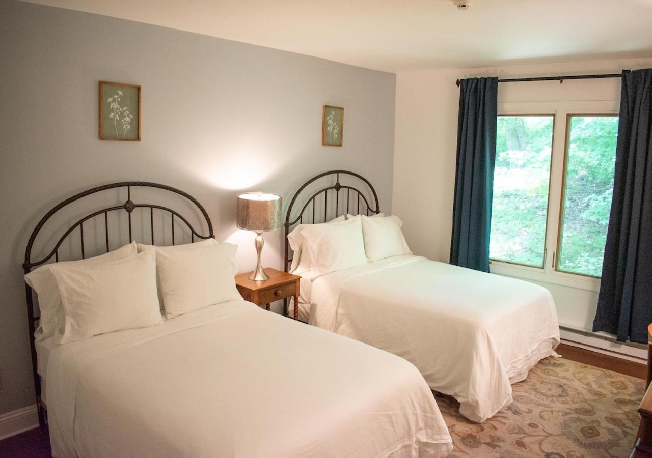 Apple Tree Inn Lenox Εξωτερικό φωτογραφία