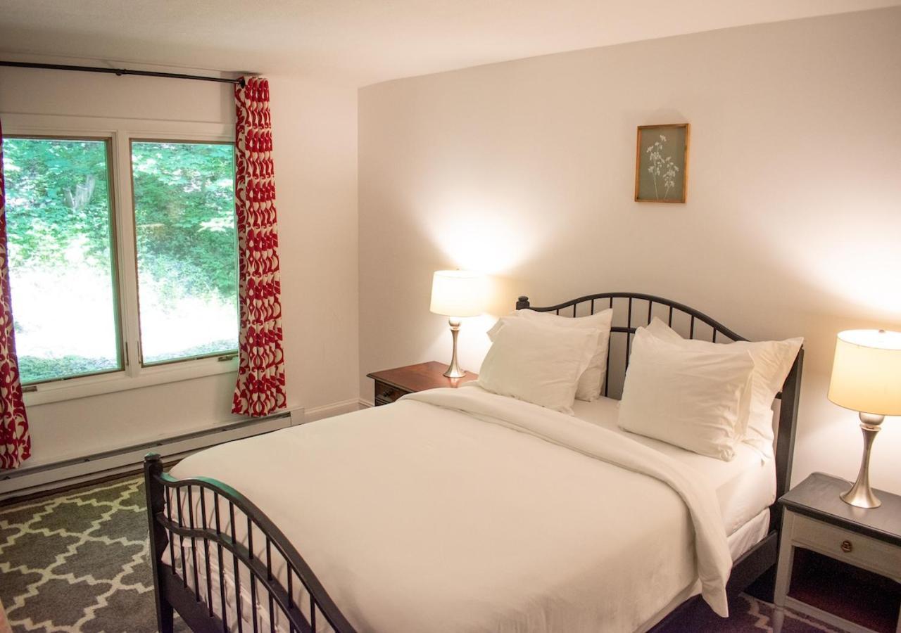 Apple Tree Inn Lenox Εξωτερικό φωτογραφία