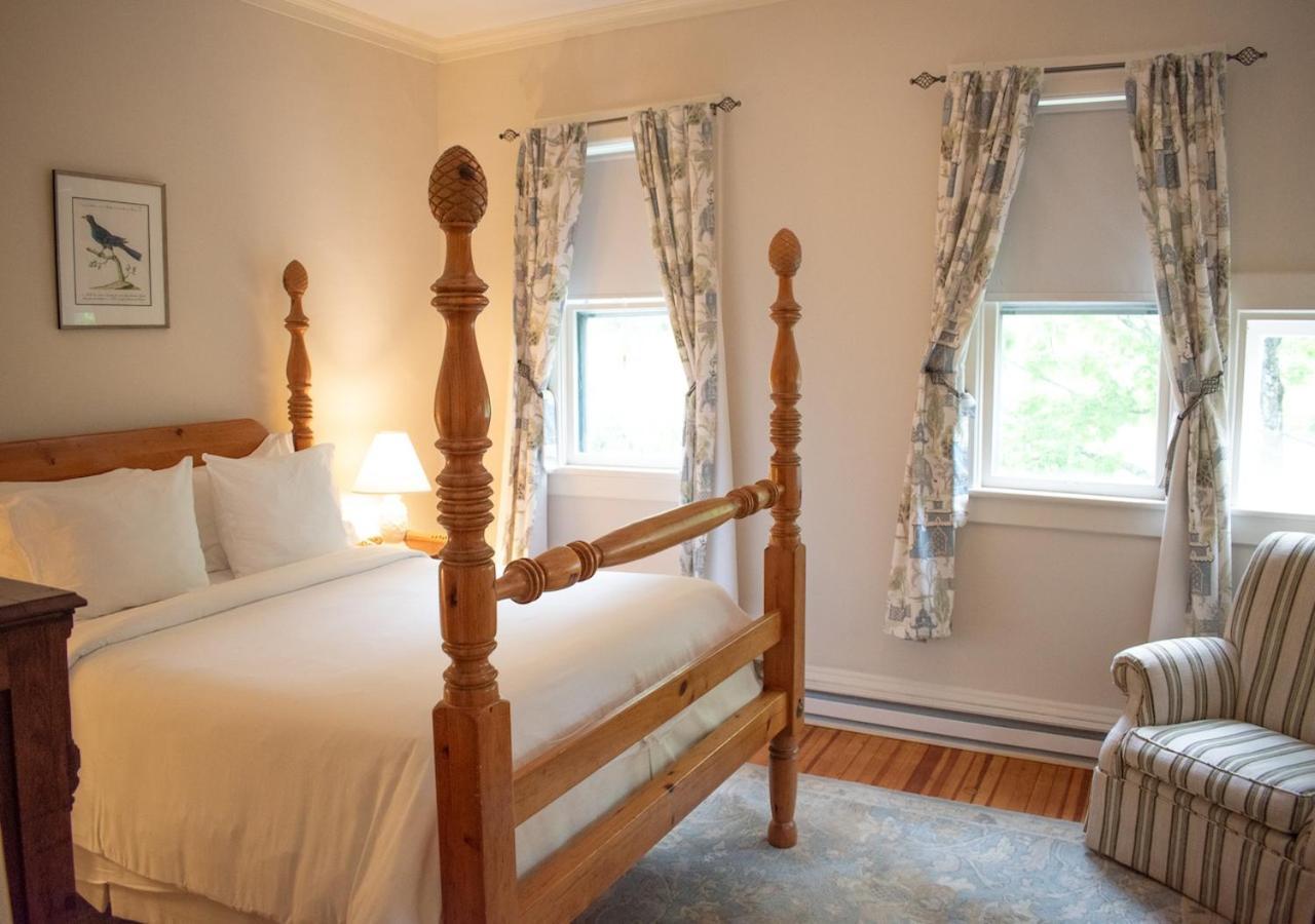 Apple Tree Inn Lenox Εξωτερικό φωτογραφία