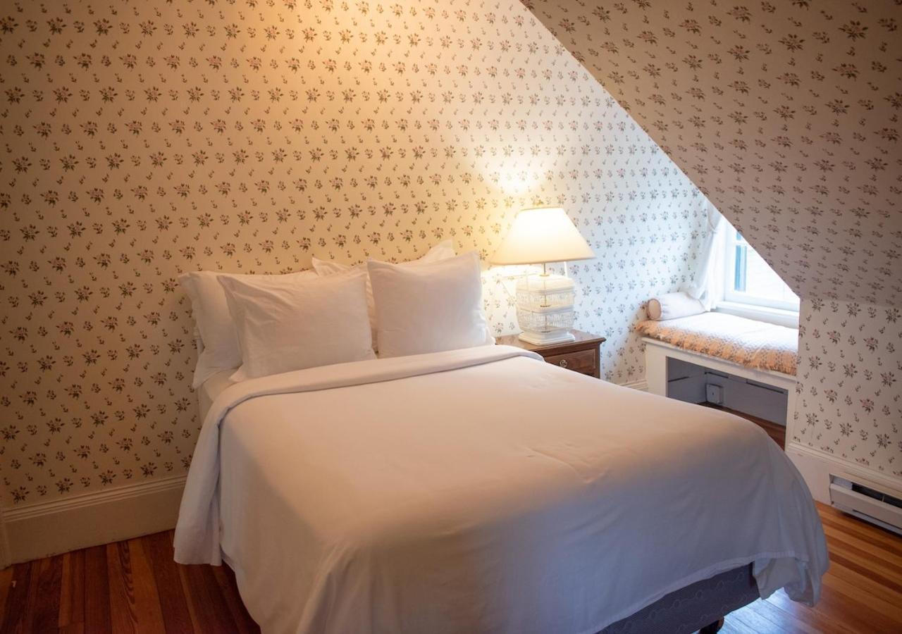 Apple Tree Inn Lenox Εξωτερικό φωτογραφία